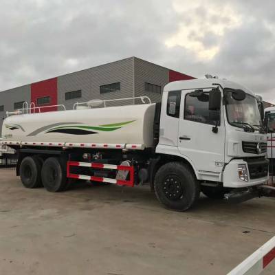 城市清潔衛(wèi)士 重汽灑水車(chē)與洗掃車(chē)的功能與應(yīng)用